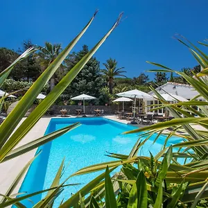 Отель La Bastide Des Salins, Сен-Тропе